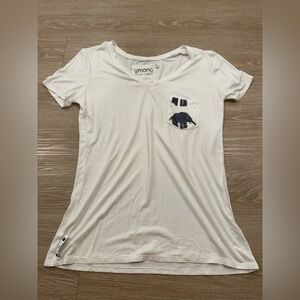 Umano White Short Sleeve Pocket Tee